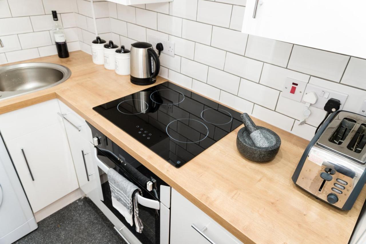 Stylish 2 Bedroom, City Centre Apartment Aberdeen Zewnętrze zdjęcie